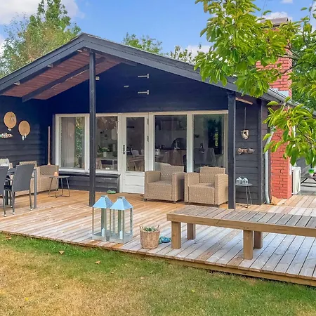 3 Bedroom Awesome In